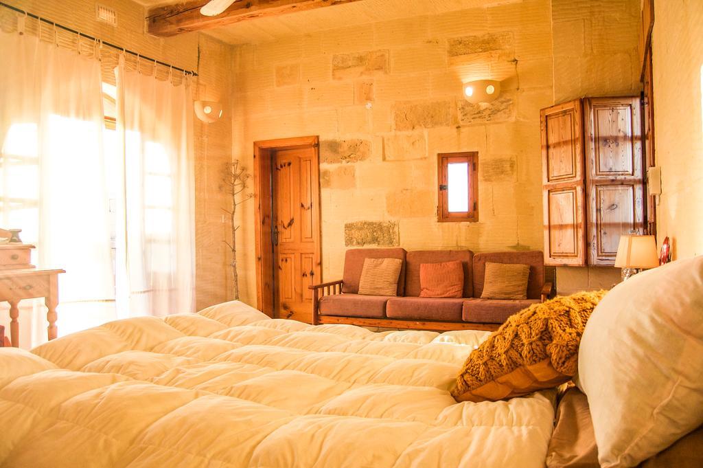Ta'Kemmuna Hotel Qala Zewnętrze zdjęcie