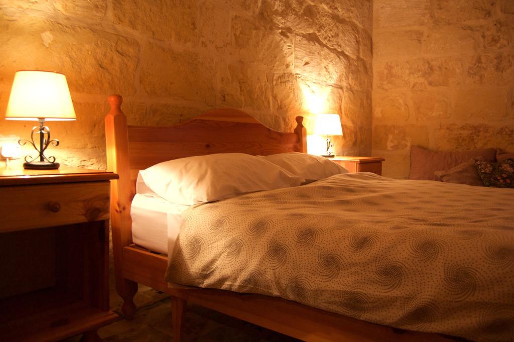 Ta'Kemmuna Hotel Qala Zewnętrze zdjęcie